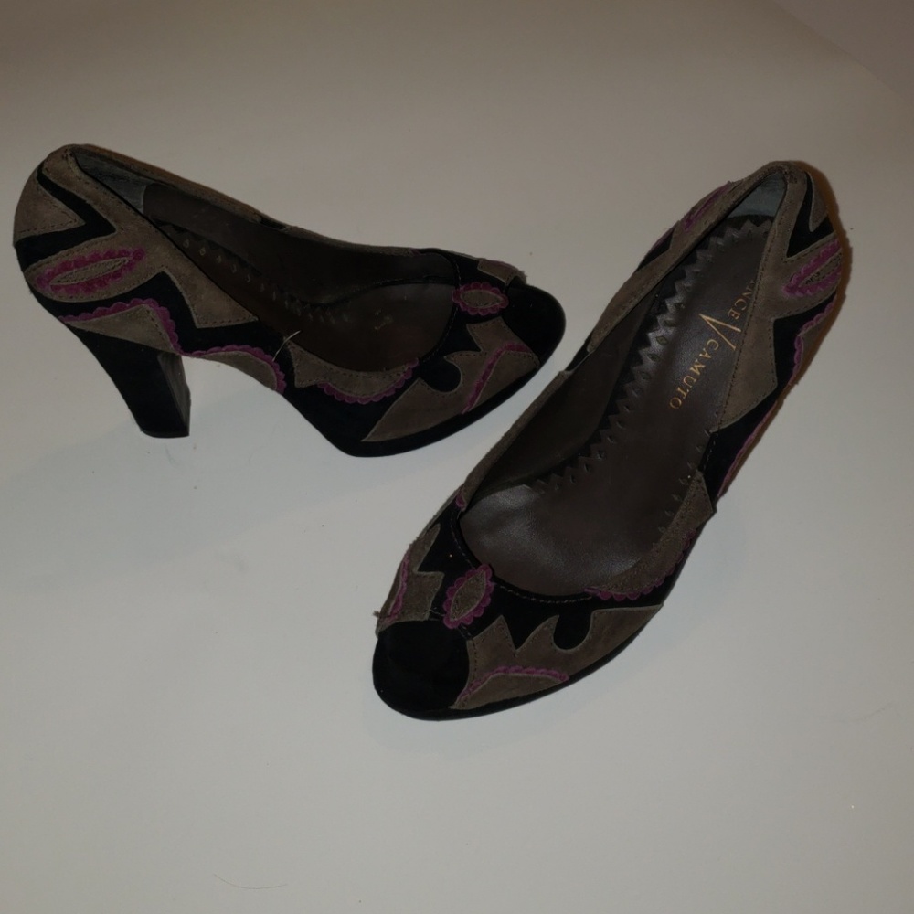 🌺Vince V Camuto heels